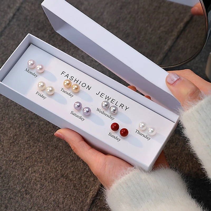 铜合金耳饰 A一周不重复珠珠耳钉套装女法式简约大气时尚耳饰E510