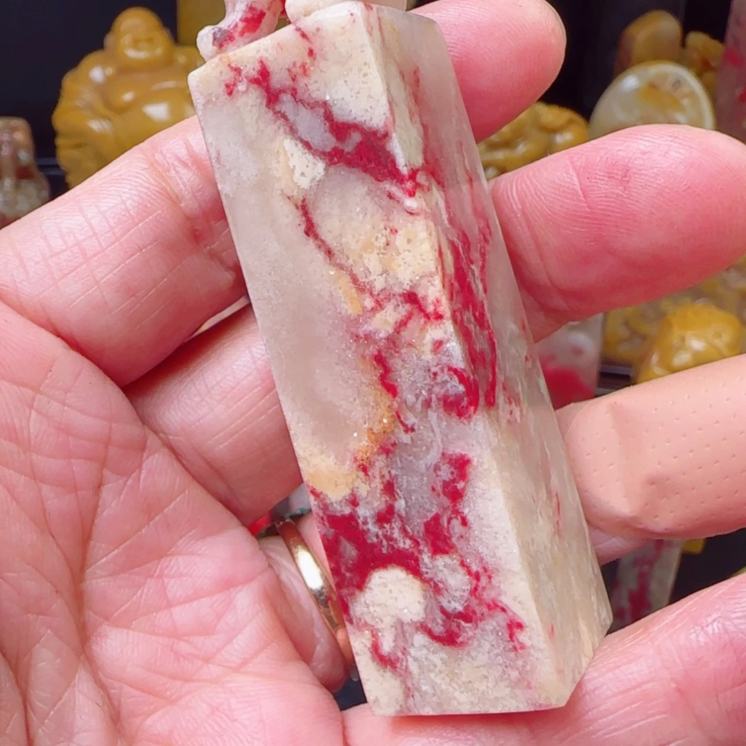 天***砂昌化石昌化鸡血石