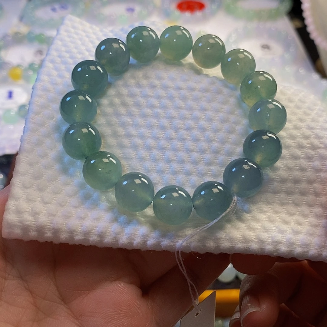 定制翡翠未镶嵌翡翠.