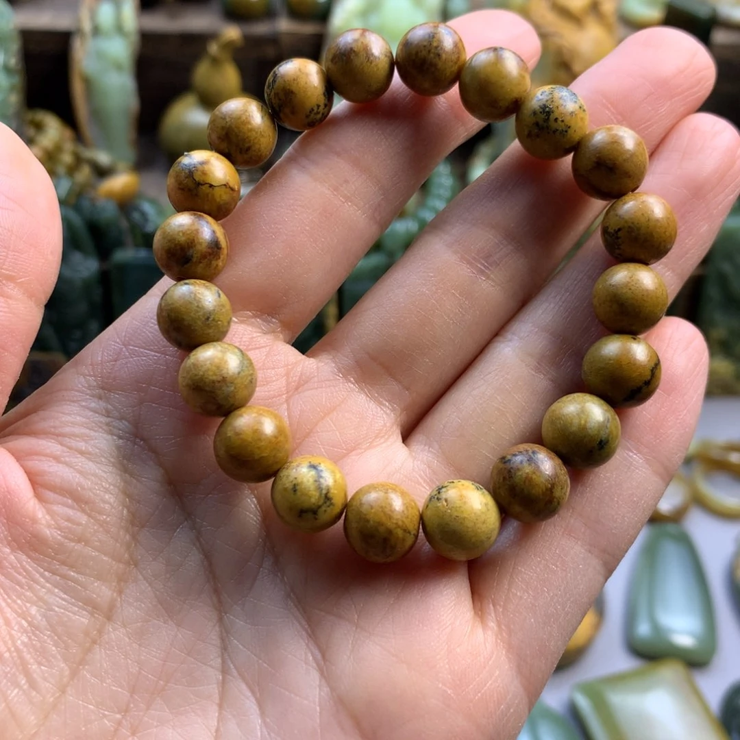 未镶嵌岫岩河磨玉（透闪石质玉）珠宝奇石风**吹