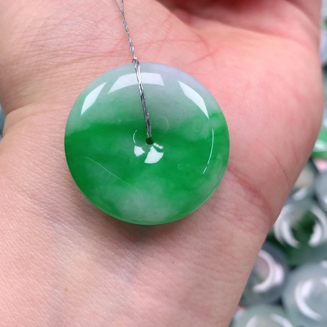 颈饰未镶嵌翡翠天然翡翠