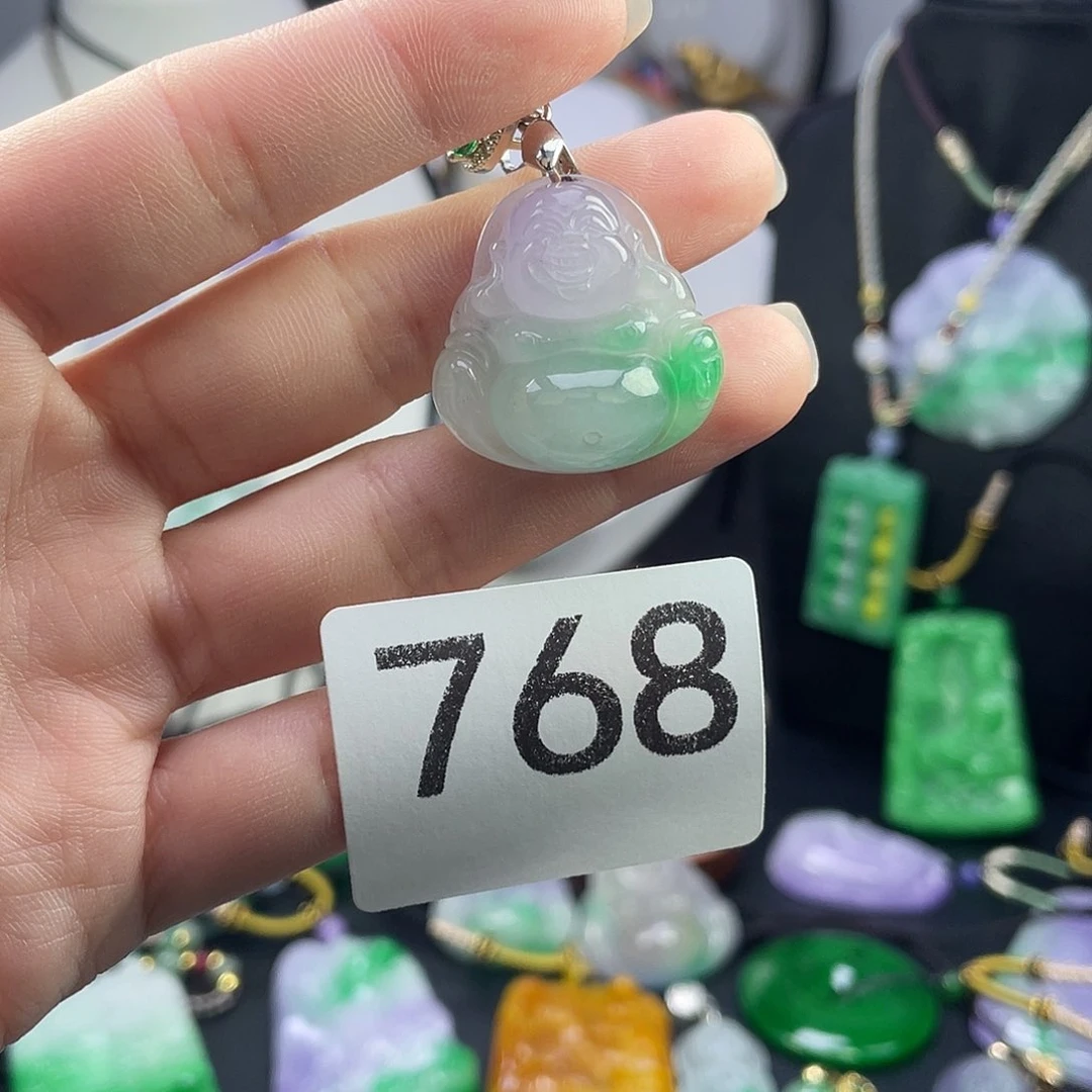 翡翠未镶嵌吊坠(赠链)