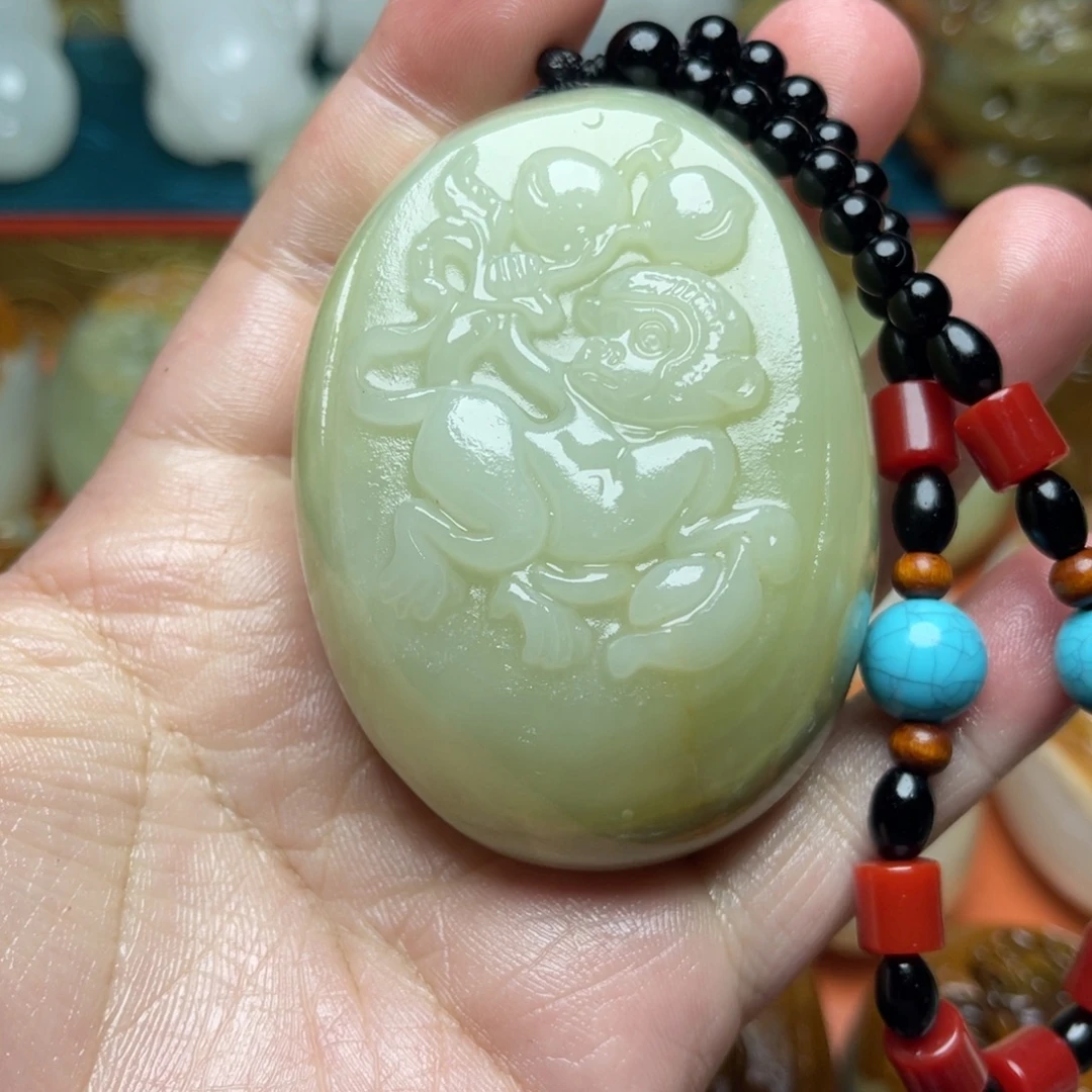 石材天然方解石手把件不退换