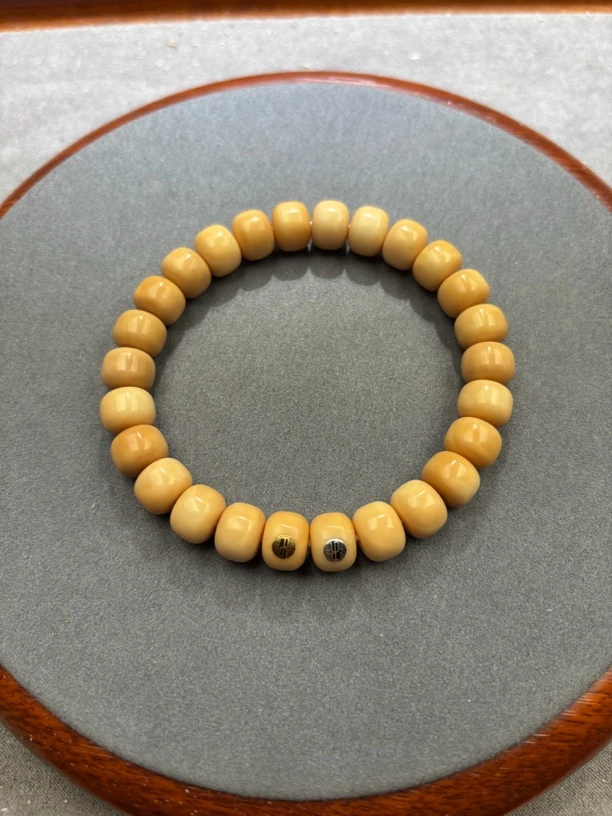 老料10*8老型无钥匙孔金银双标手串