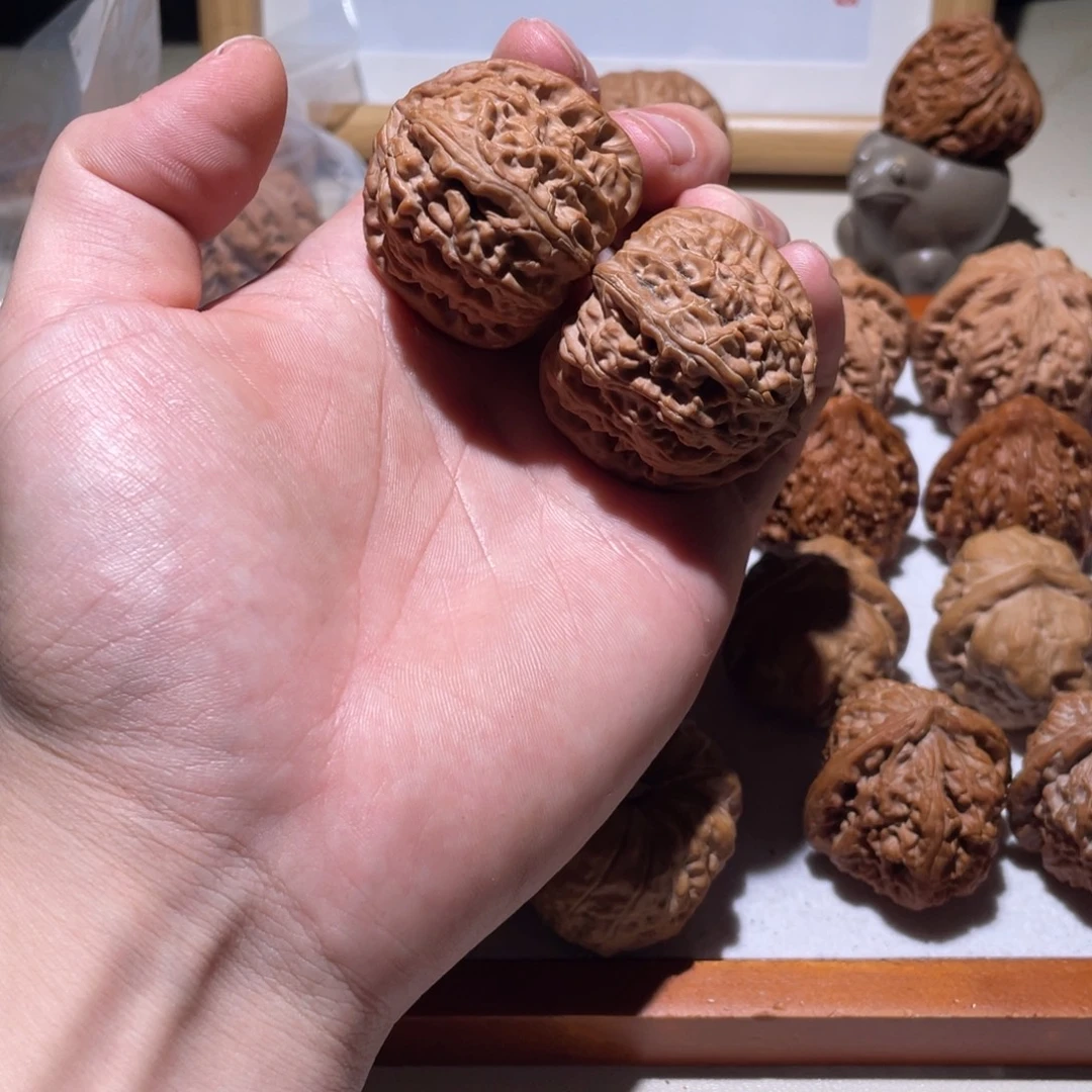 文玩核桃吊坠40全品白狮子