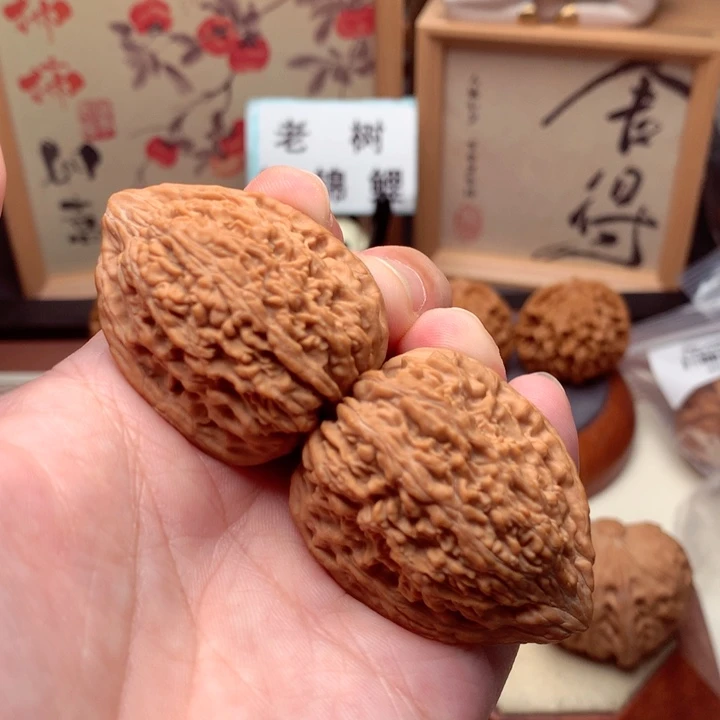 文玩核桃把件塔尖全品  1号