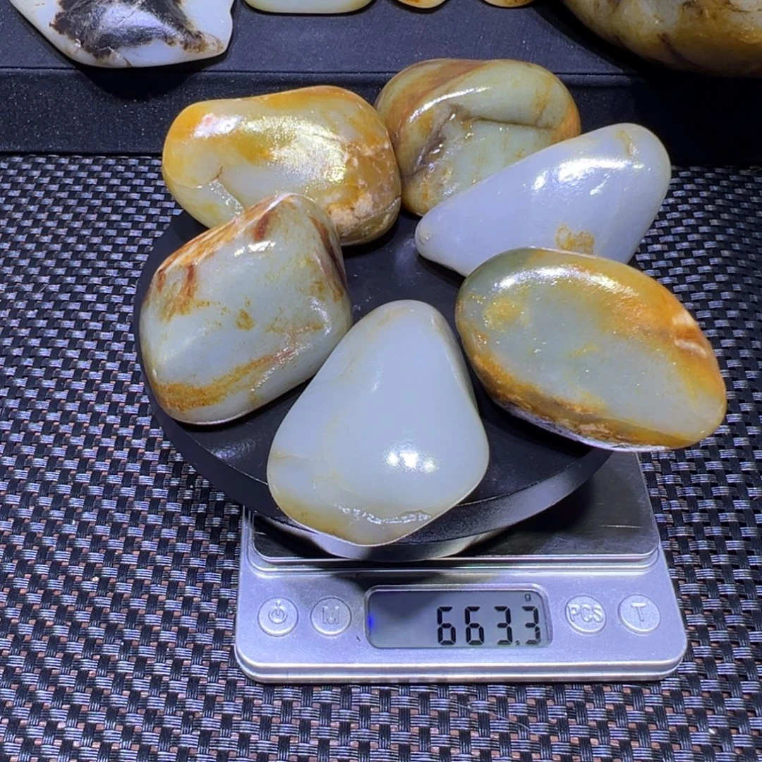 和田玉（子料）未镶嵌吊坠(不含链)663