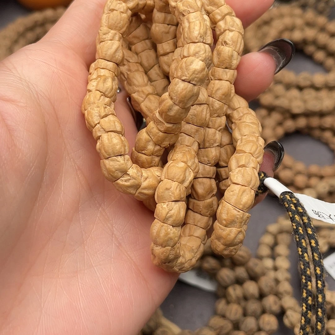 守***明柏香籽/百香籽把件
