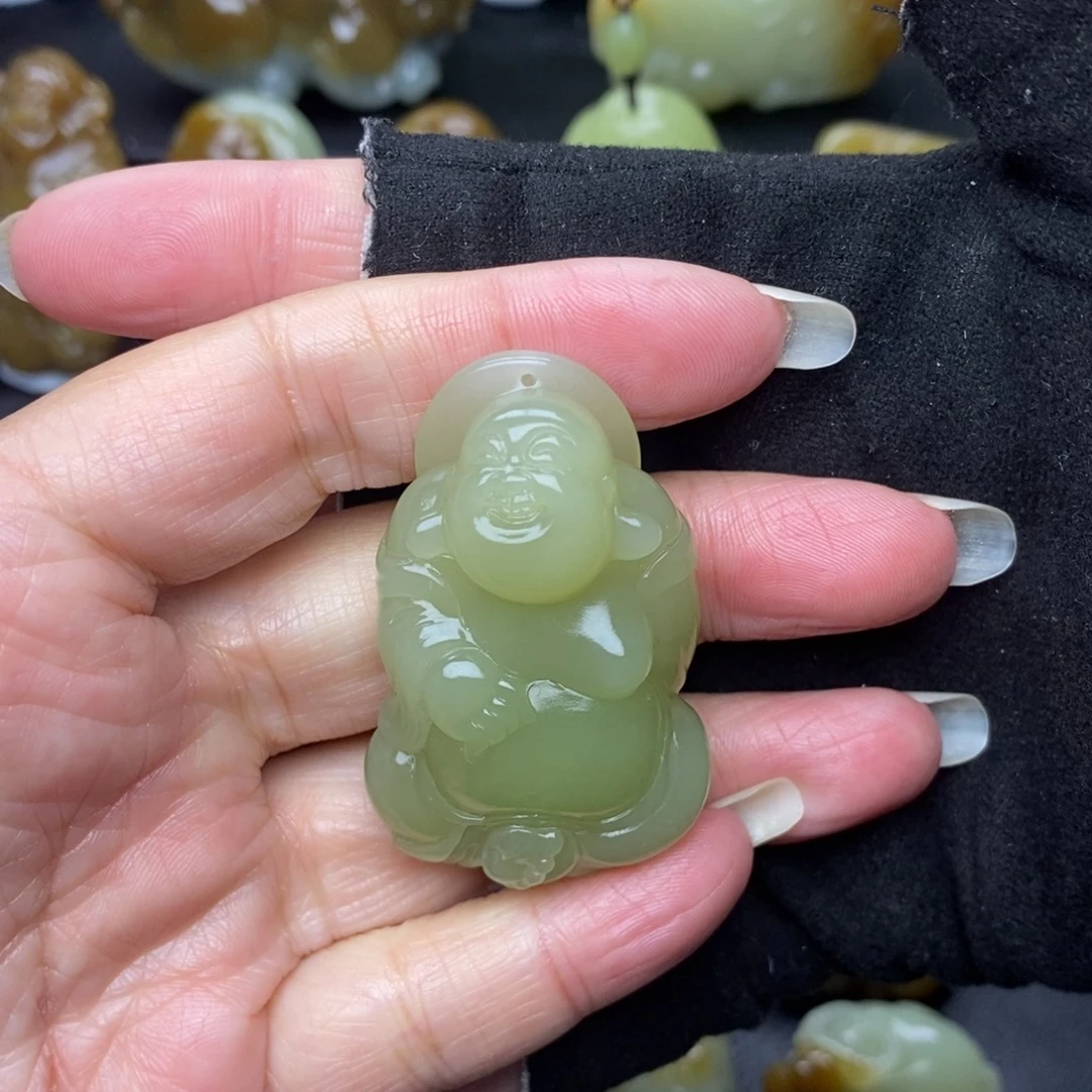 和田玉未镶嵌挂件