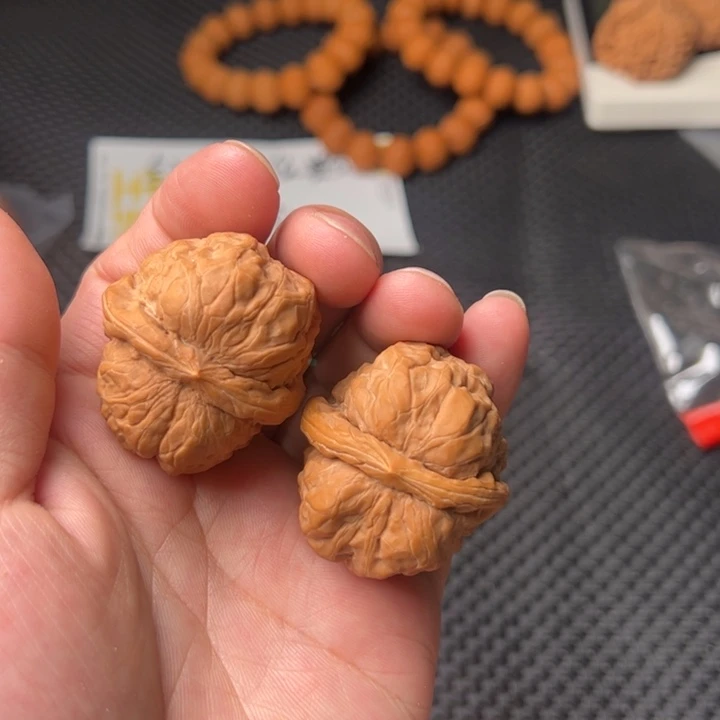 文玩核桃把件练手蛤蟆头36