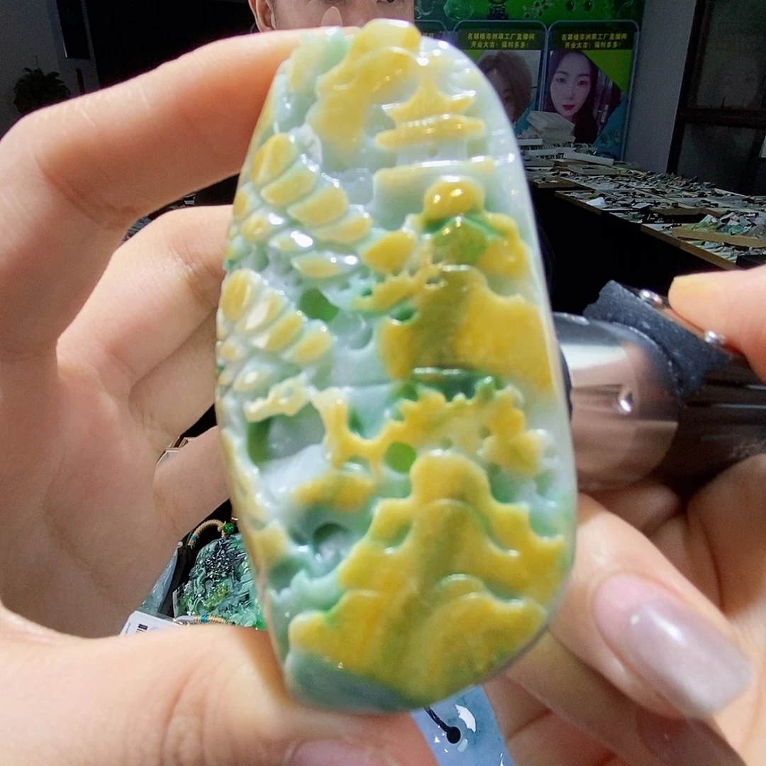 颈饰未镶嵌翡翠翡翠