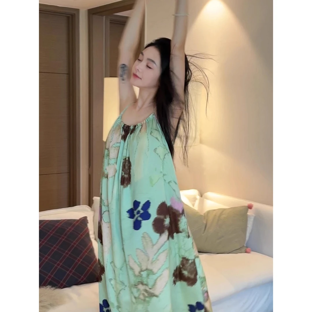 夏日清新花朵印花冰丝吊带睡裙女2025新款夏季睡衣大码长款连衣裙