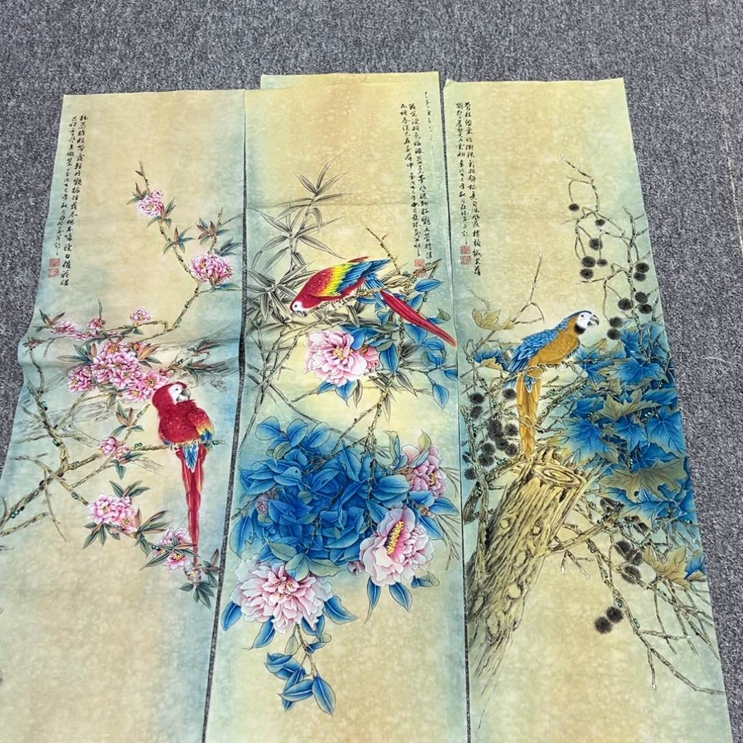 听***居国画卖字画的小男孩