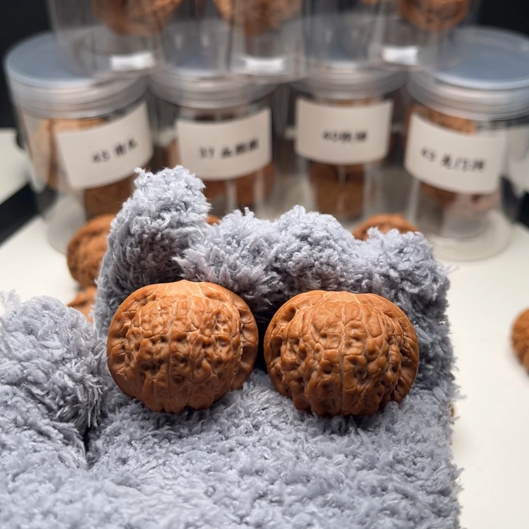 核桃手串/手链36 全品血麒麟