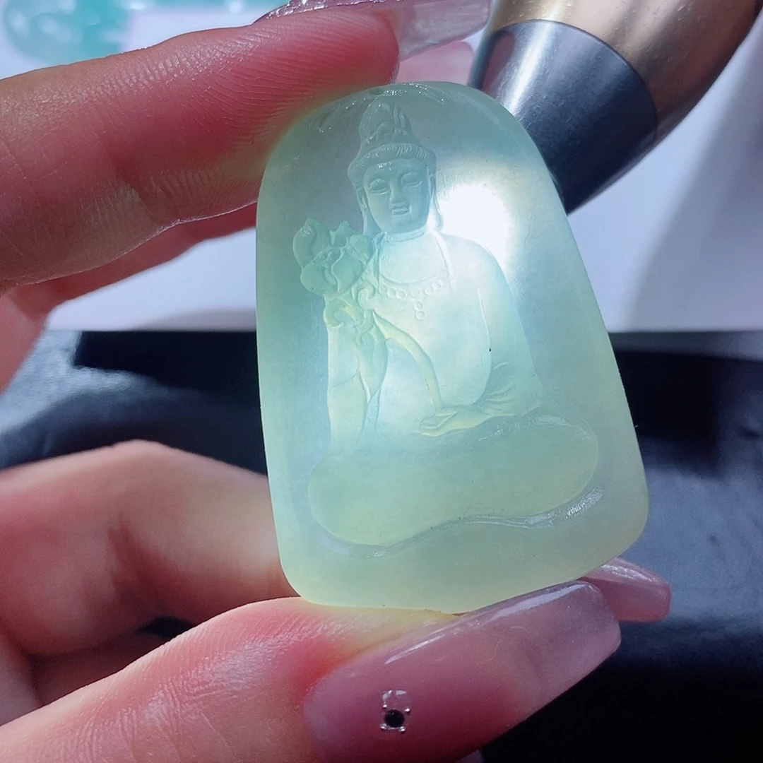 定制翡翠未镶嵌翡翠