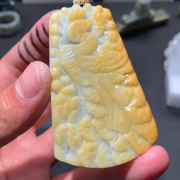 翡翠未镶嵌颈饰保真天然a货翡翠