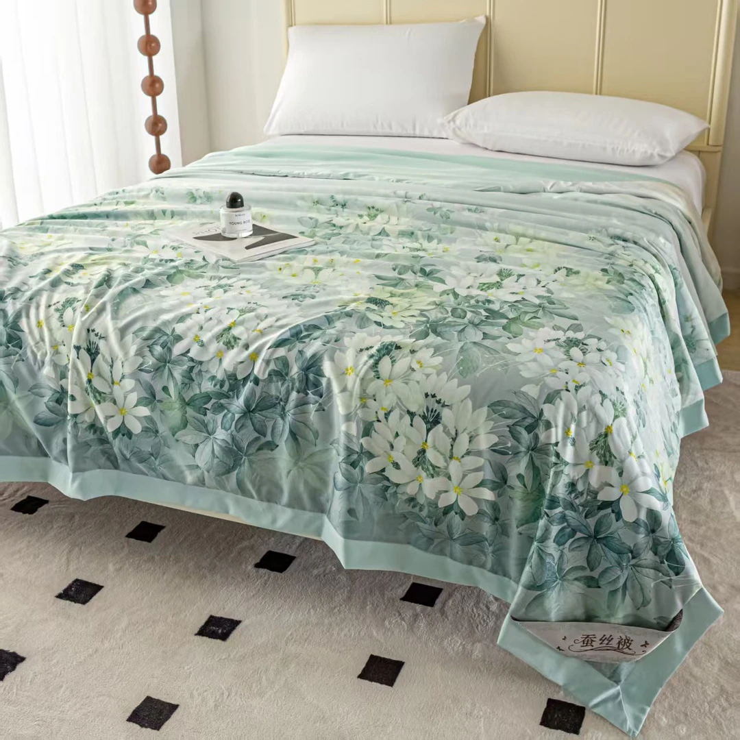 轻奢蚕丝被100%蚕丝夏凉被空调被柔丝缎夏被真丝单人丝滑凉感夏被