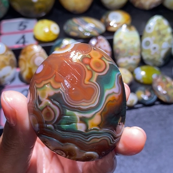 玛瑙/玉髓未镶嵌珠宝半成品82