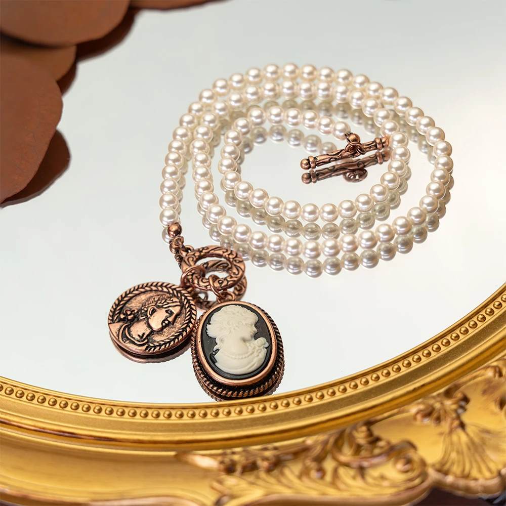 铜合金琉璃项链 浮雕美人头像珍珠项链复古宫廷风头像珍珠项链