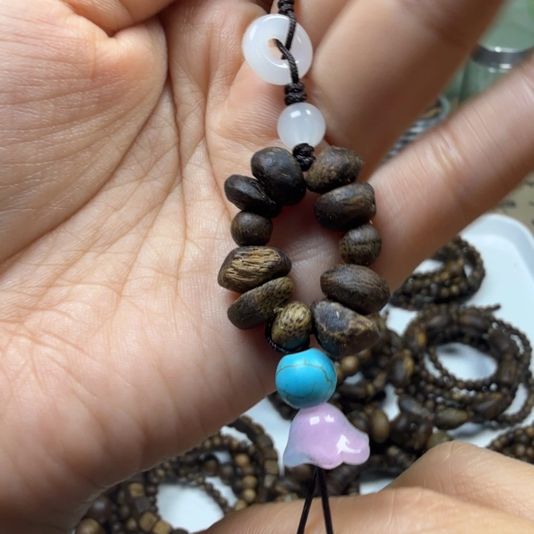 沉香沉香碎屑车绳子