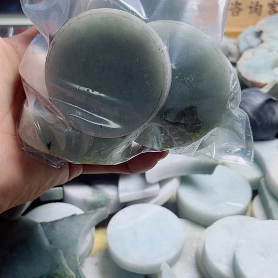 翡翠未镶嵌吊坠(不含链)风****！
