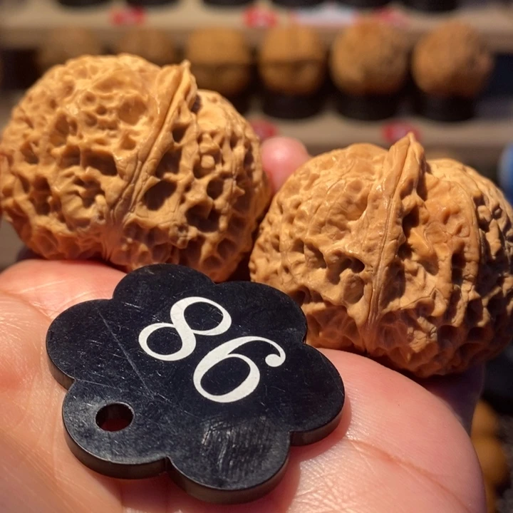 3号链接蜂窝锈球41尺寸