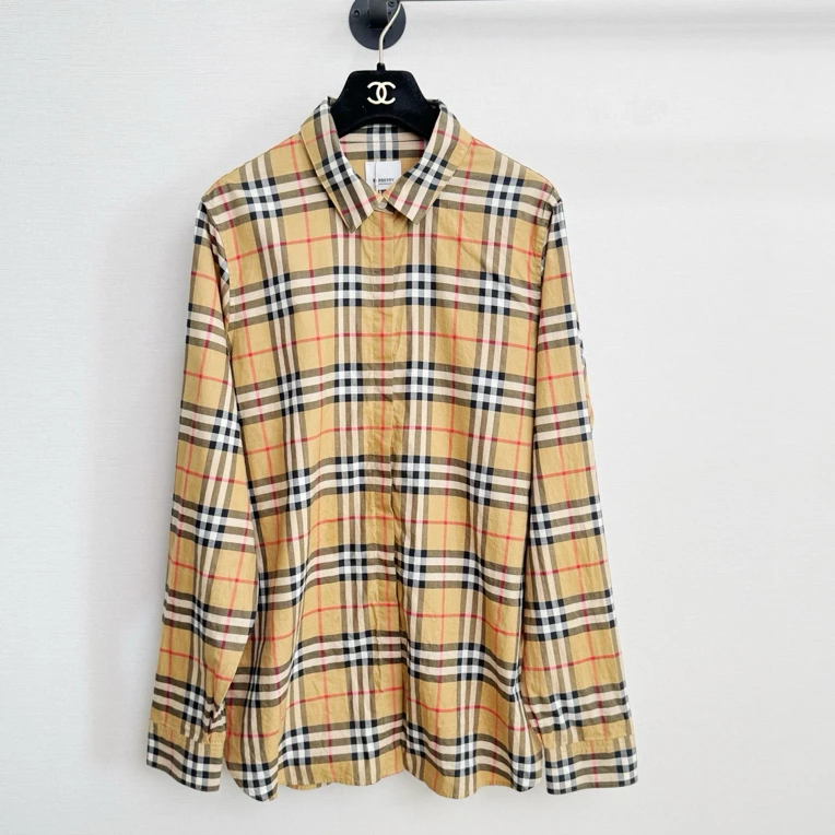99新 BURBERRY/博柏利 老花格纹衬衫 uk12码 胸围106 衣长71