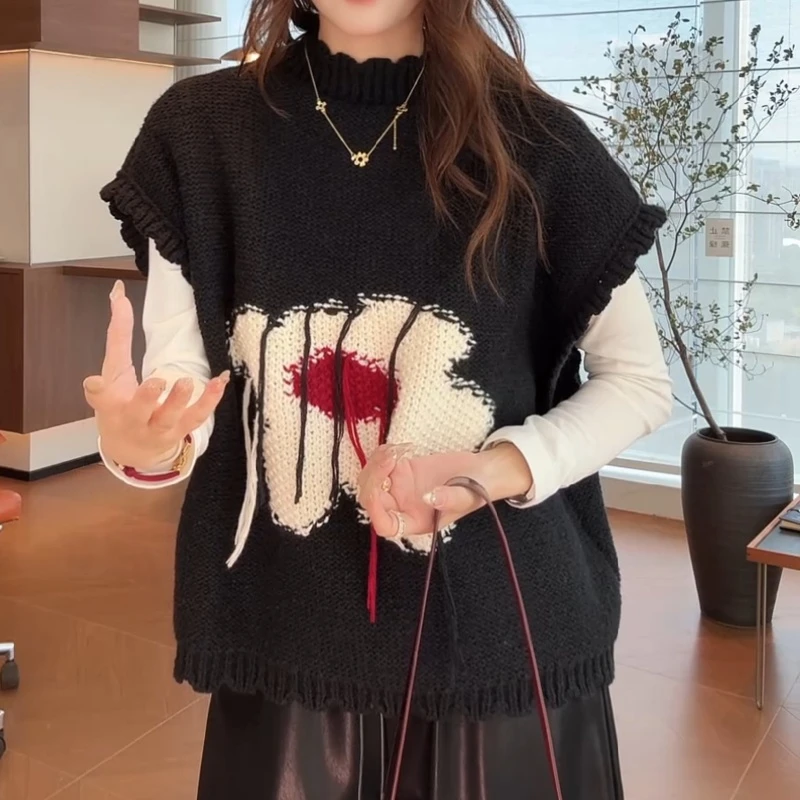 秋季新款刺绣钩花立体流苏装饰毛针织上衣LK2506481
