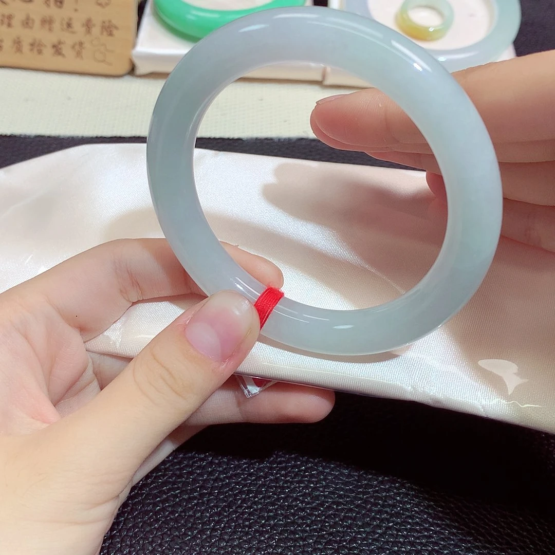 翡翠未镶嵌手镯1222