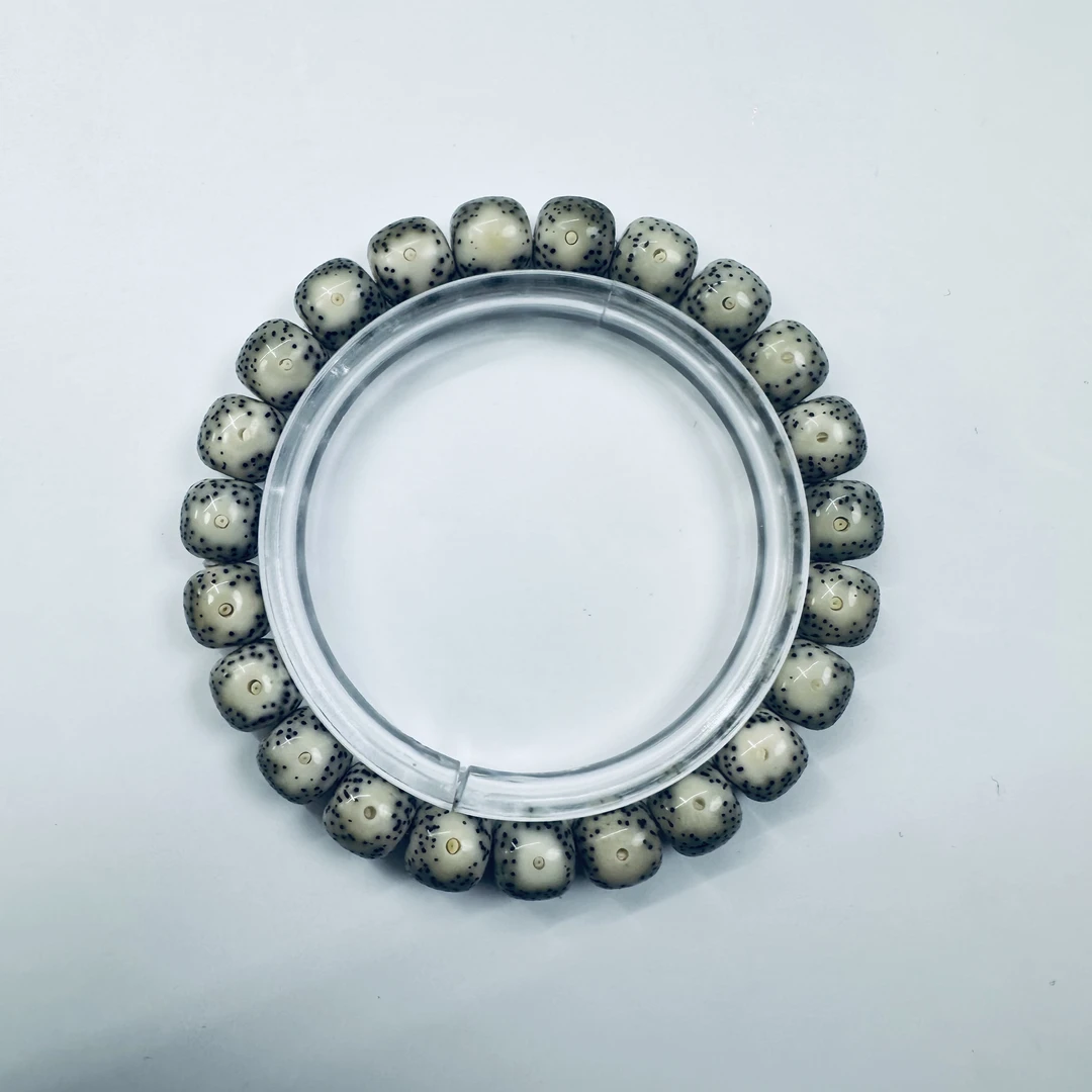 173/ 石玉料绿包白星月菩提手串 10×9mm