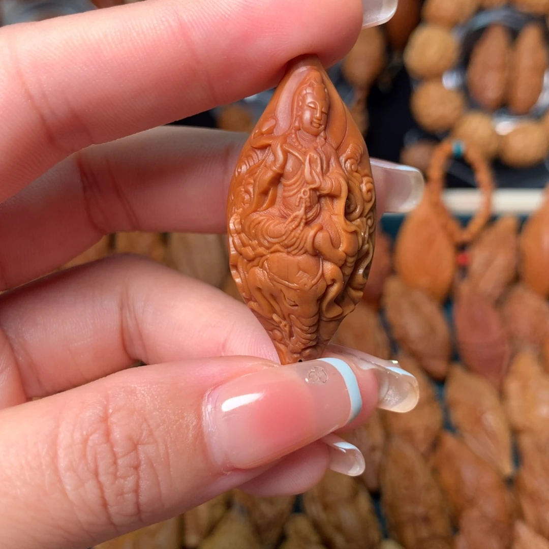 橄榄核把件剁**头普贤菩萨