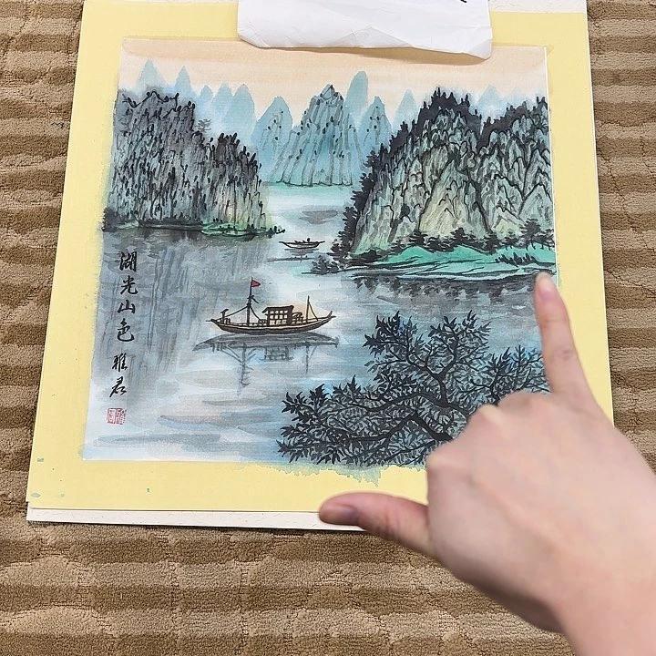 国画留***你花鸟的翅膀是白色和白色