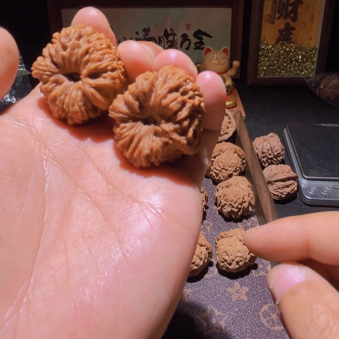 秒***瑞麟文玩核桃南疆石