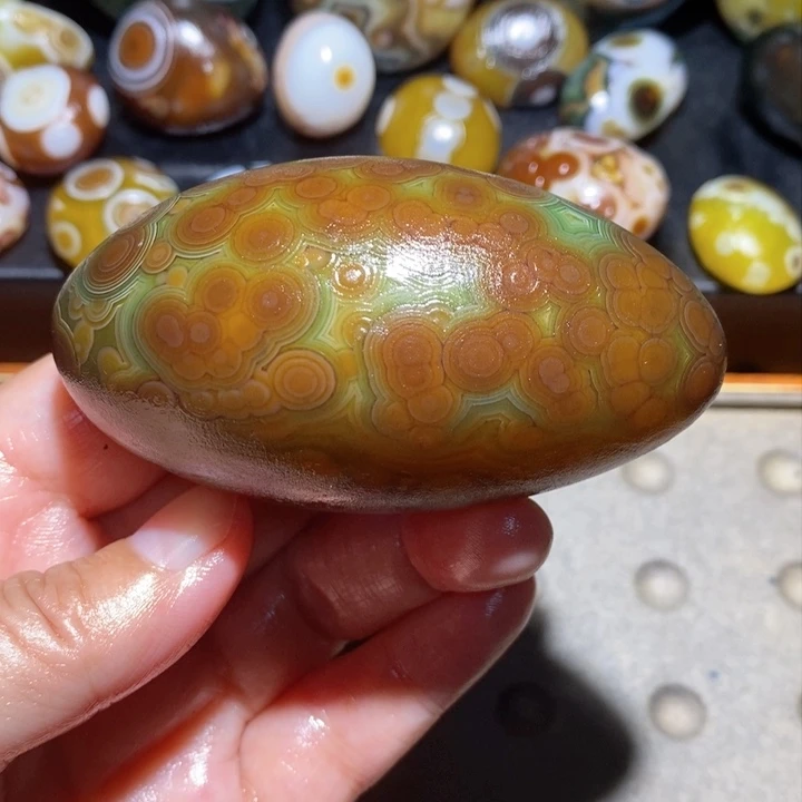 未镶嵌玛瑙/玉髓珠宝半成品22