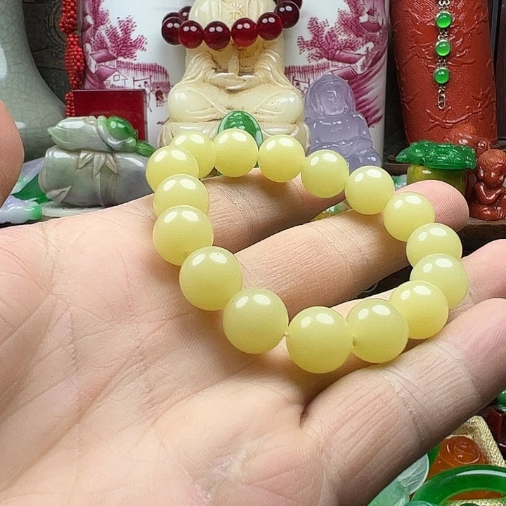 翡翠未镶嵌颈饰七天无理由