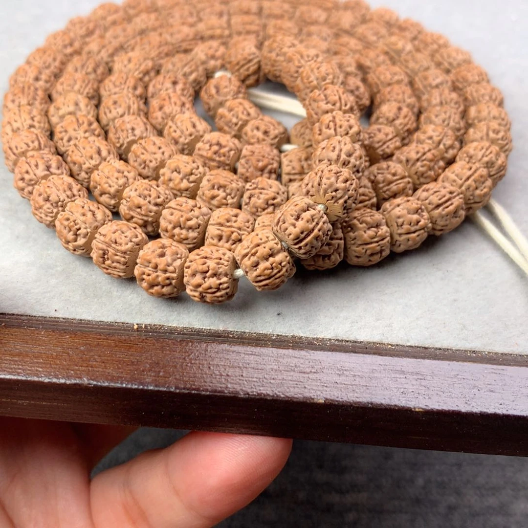 金刚菩提吊坠依**你潜水艇