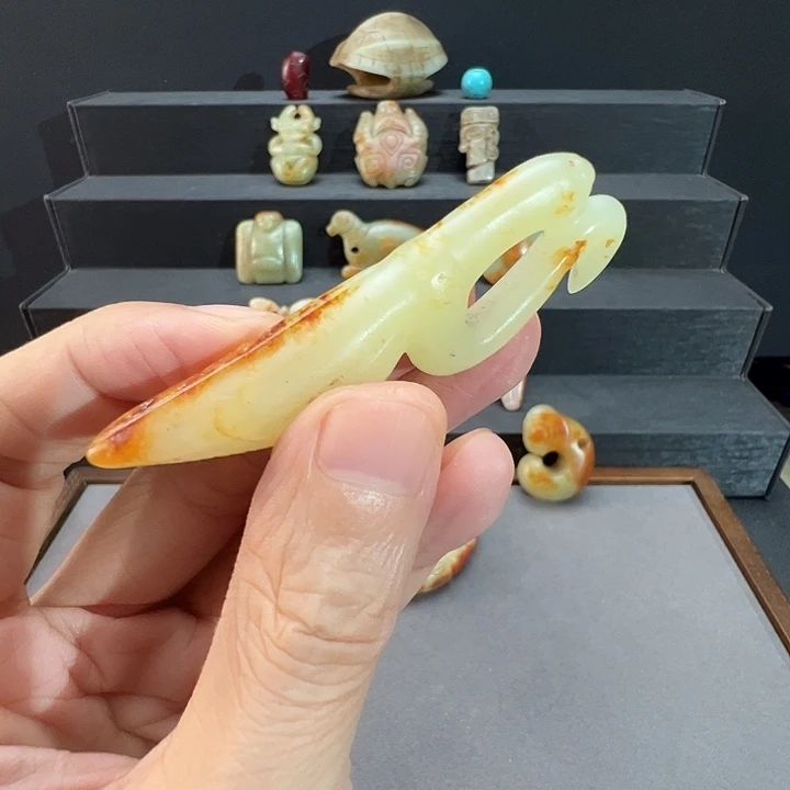 风***下和田玉（糖玉）未镶嵌吊坠(不含链)北方文化时期风格玉虫