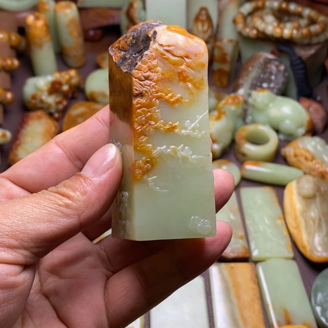 【闪购商品】颈饰未镶嵌岫岩河磨玉（透闪石质玉）
