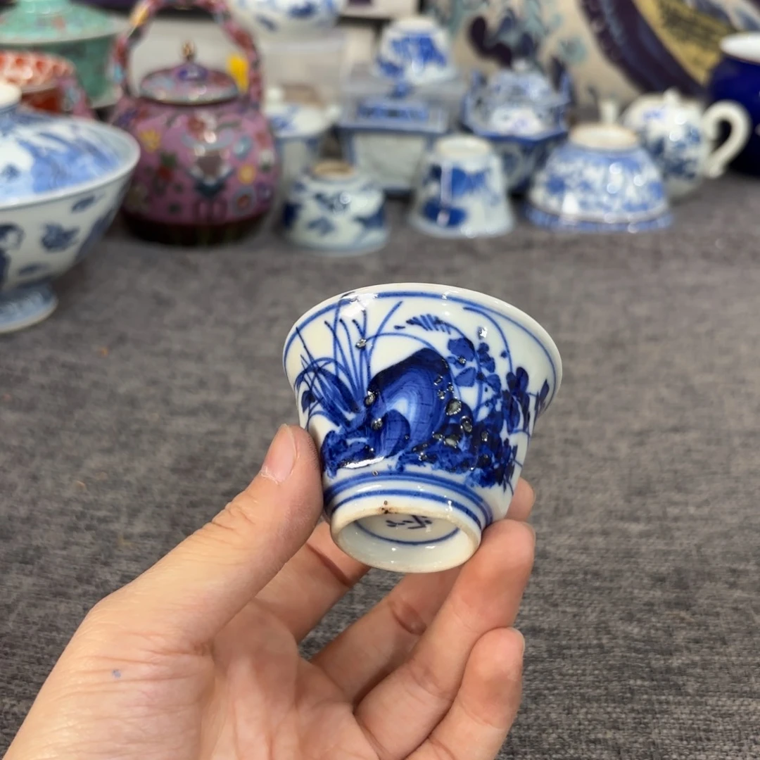 瓷片非常好看的花瓶