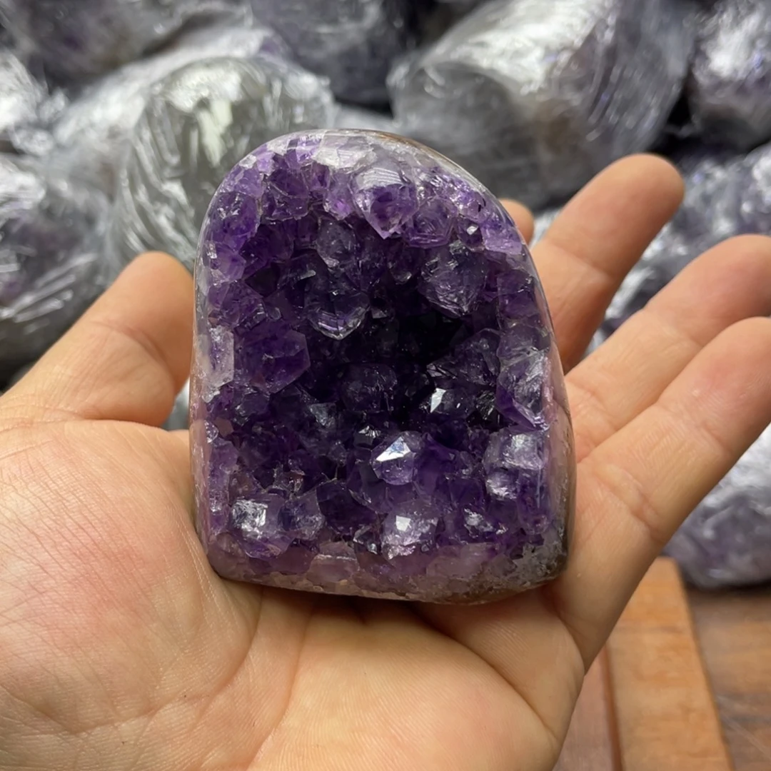 大型摆件（非配饰）未镶嵌水晶