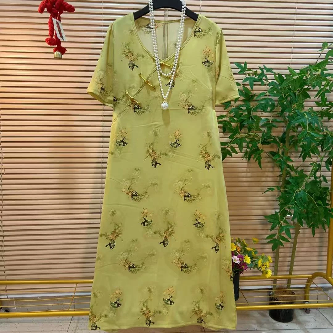 复古气质减龄V领盘扣显瘦裙子胖YY2025夏季新款新中式国风连衣裙