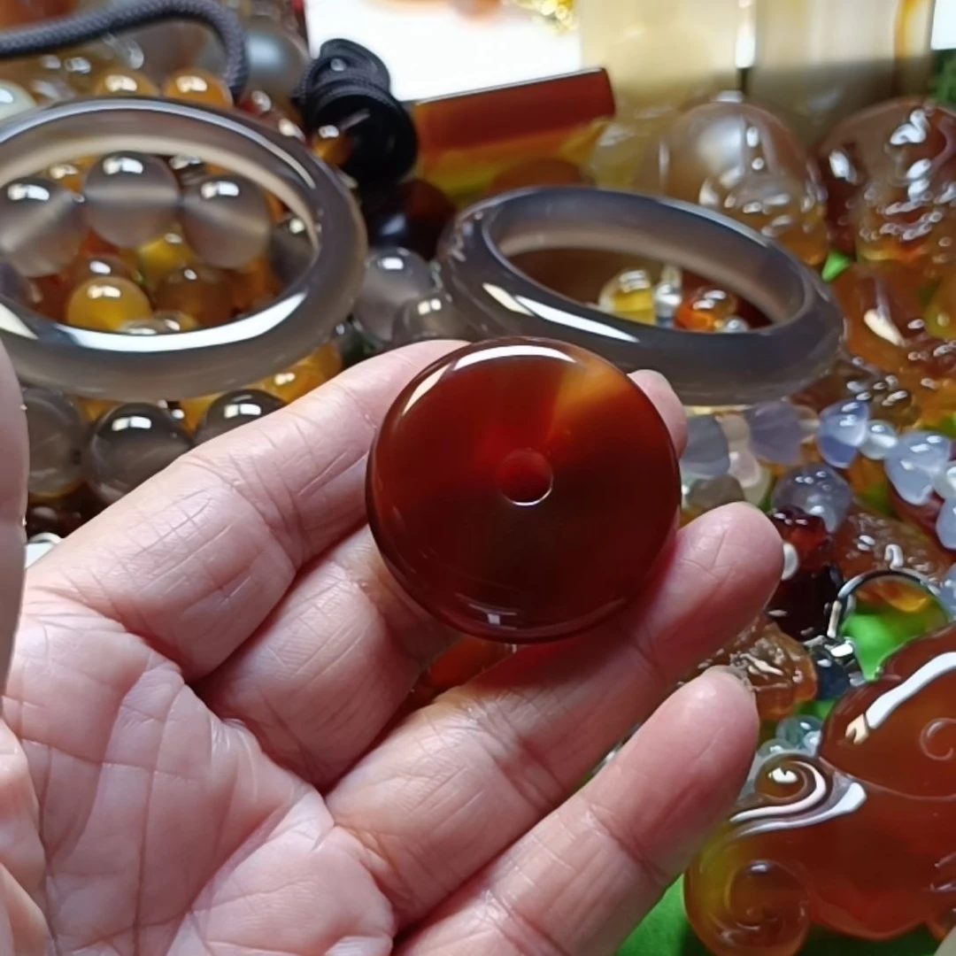 玛瑙/玉髓吊坠(赠链)未镶嵌@*