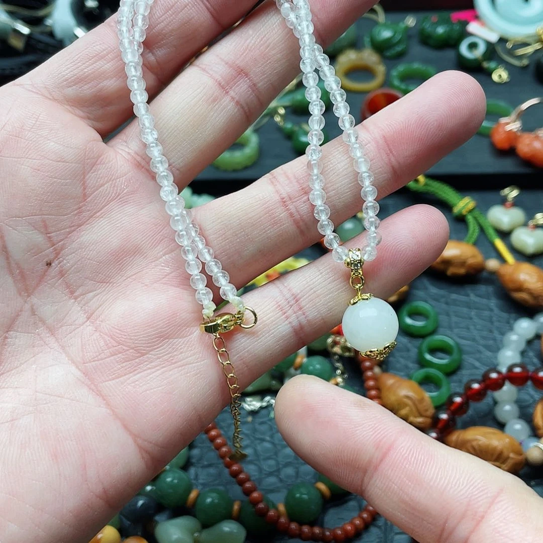 未镶嵌手链和田玉吊坠