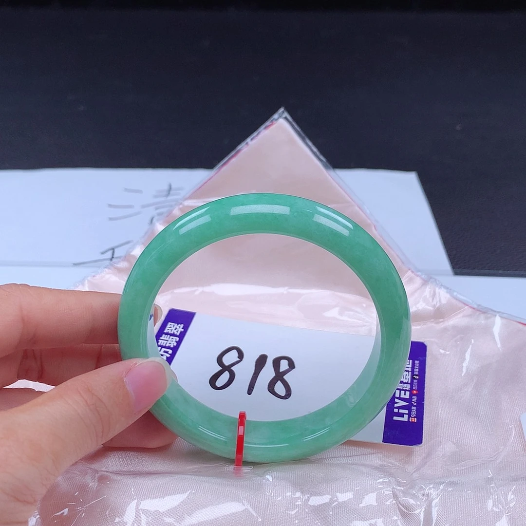 翡翠手镯未镶嵌手镯100428
