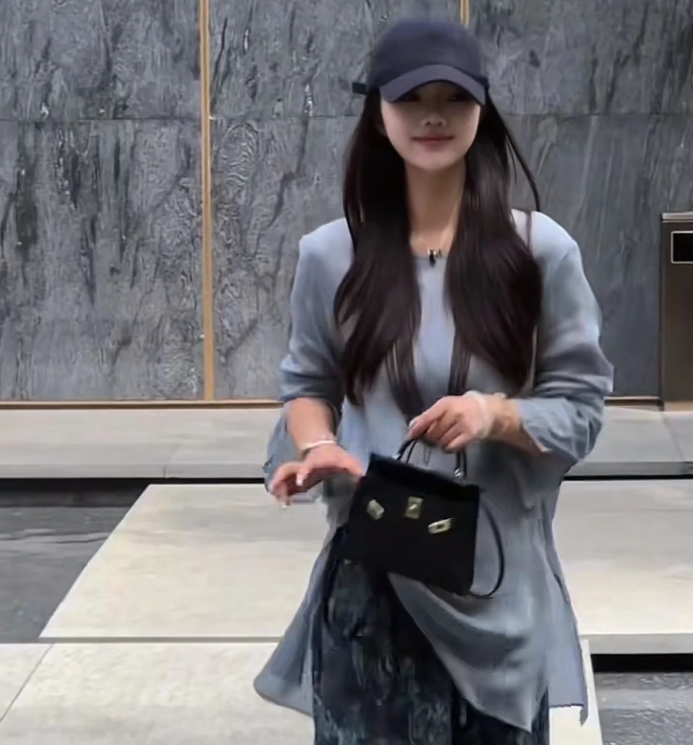 卢尚原创袖口开叉防晒衣250332