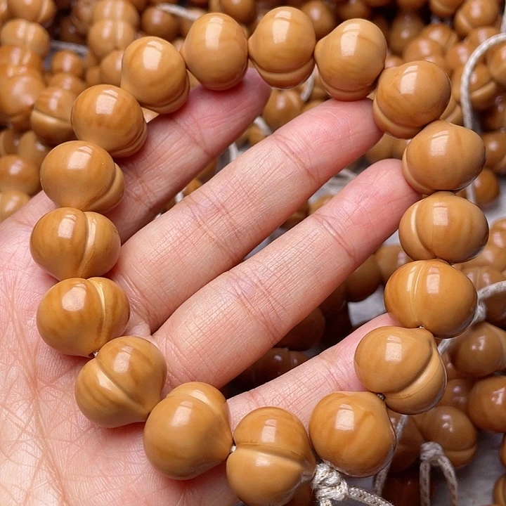 手串猴头核桃小****D16x g h j j k