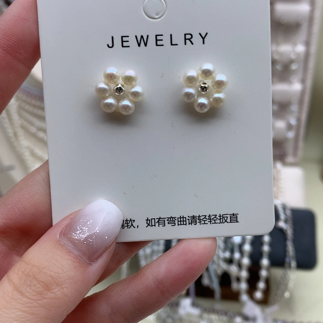 银S925镶嵌耳饰淡水珍珠