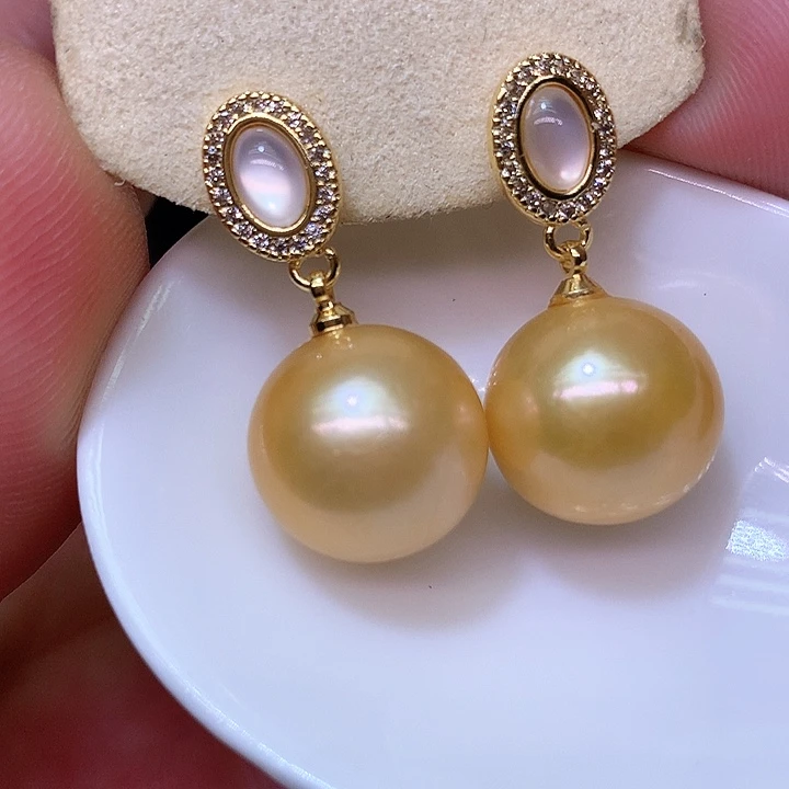 银S925镶嵌耳饰淡水珍珠