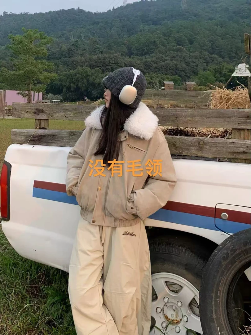 A17-4卡其色“单侧横拉链”纽扣外套（0277）