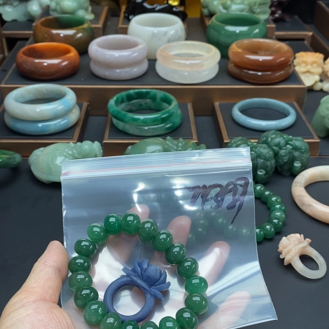 石英质玉手串加戒指未镶嵌用****7